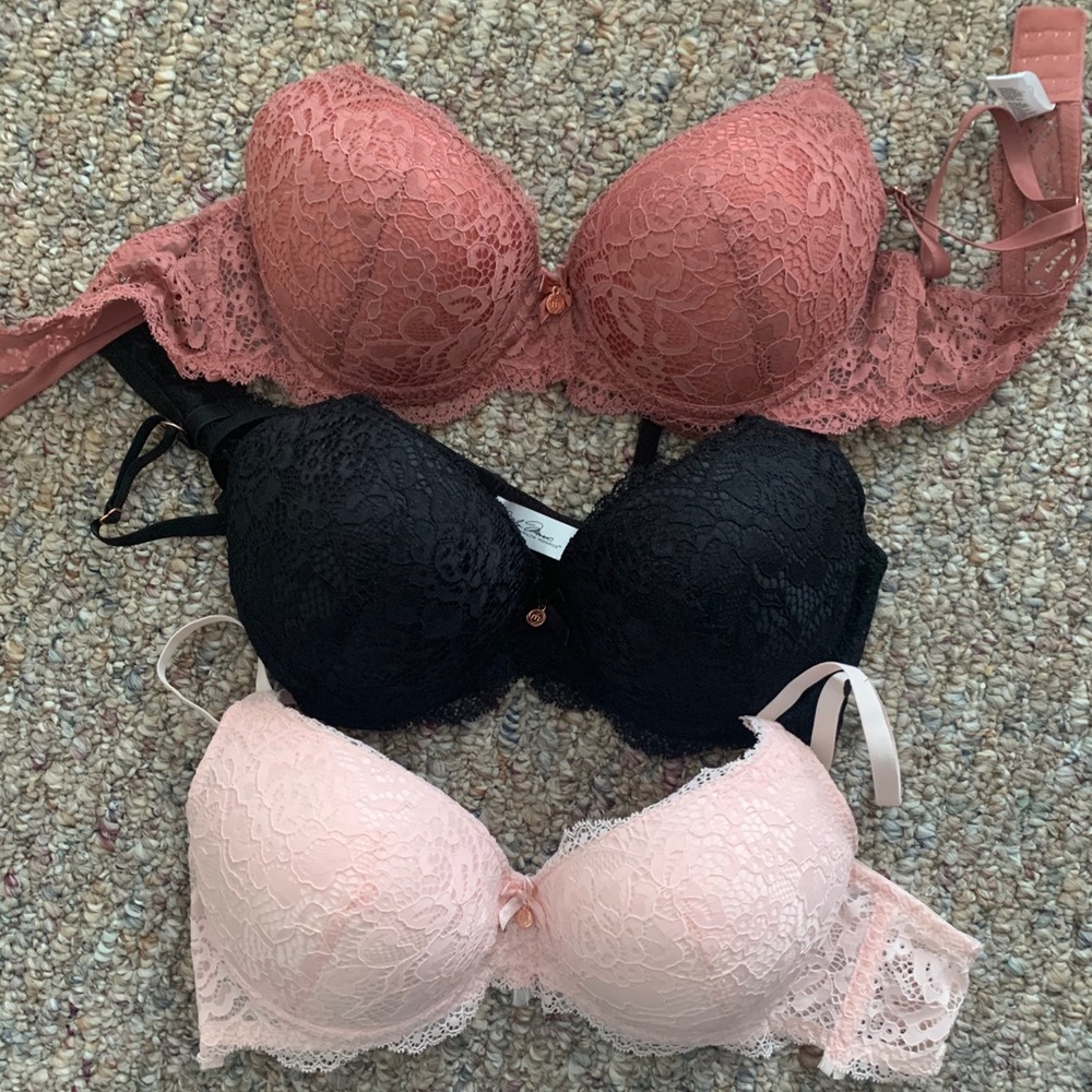 Brand new Marilyn Monroe bras.